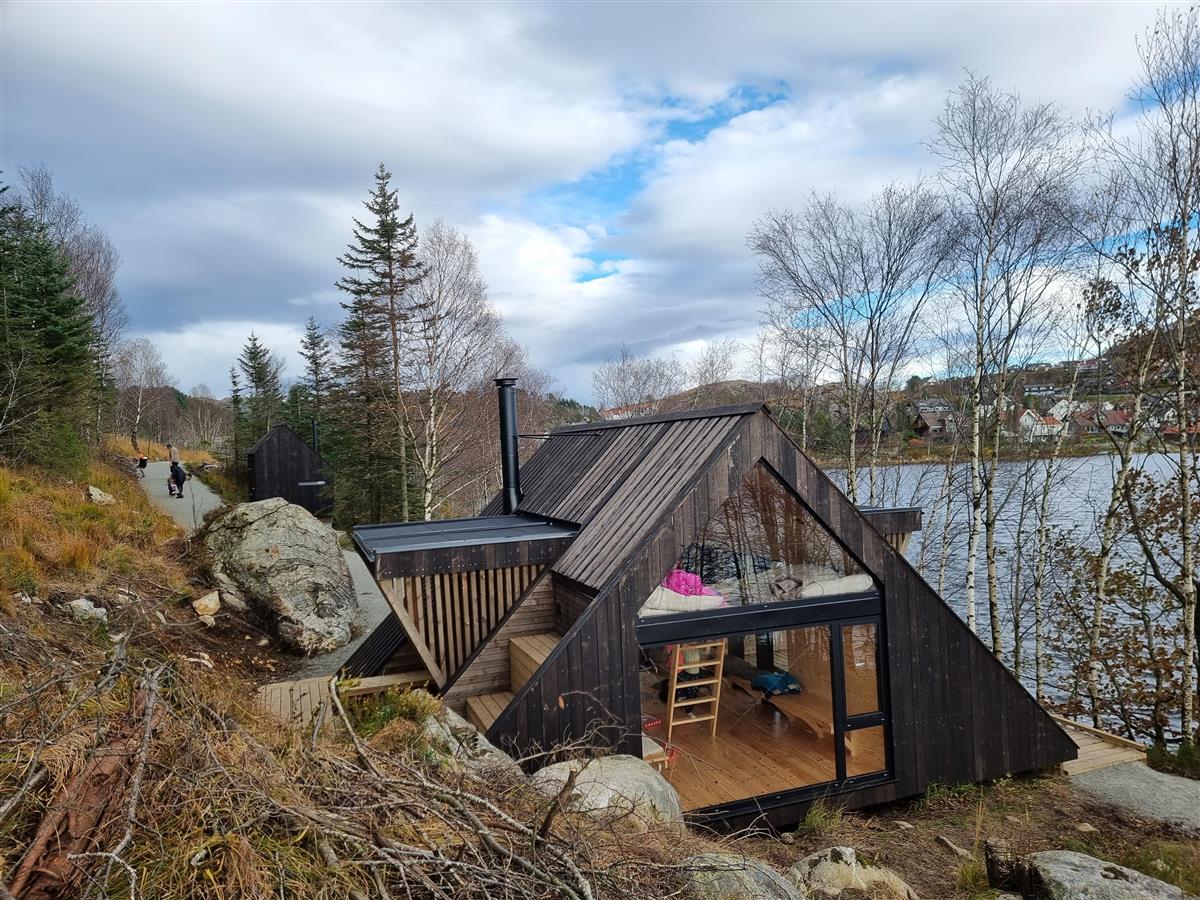 Bilde av dagsturhytta Røyskatten - Klikk for stort bilde