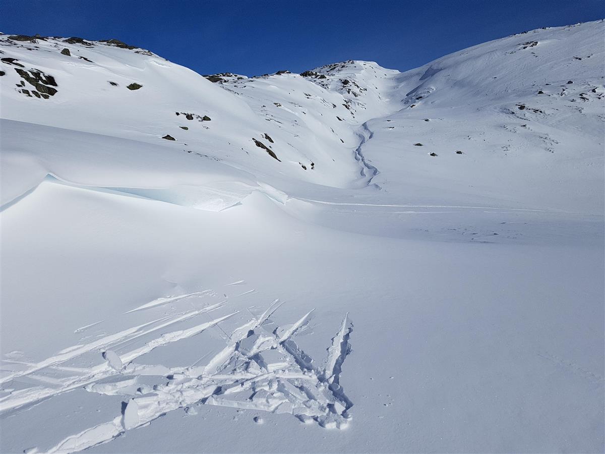 Snø i Øvstabødalen - Klikk for stort bilde